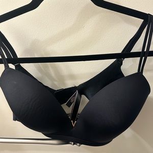 Victora Secret bra